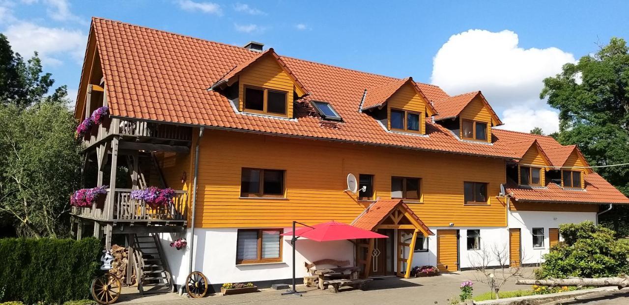 Апартаменты Betzemuehle 2 Bauernhof Altenschlirf Экстерьер фото